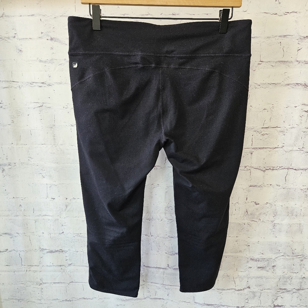Fabletics Cropped Athletic Legging Bundle - Navy & Black Large - Picture 7 of 14